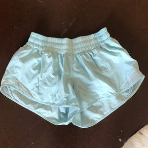 Lulu Hotty Hot 2.5” inseam Short